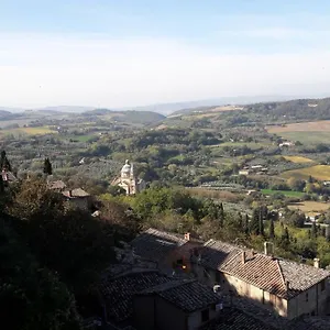 Torre Alle Antiche Mura Apartment